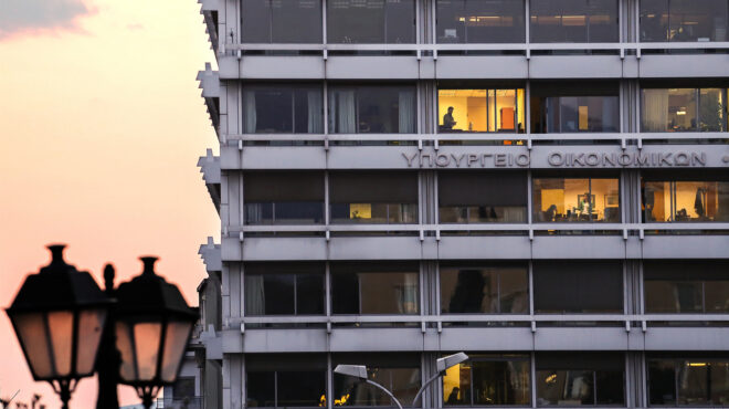 αύξηση-φορολογικών-εσόδων-κατά-2-δισ-αν-563257891