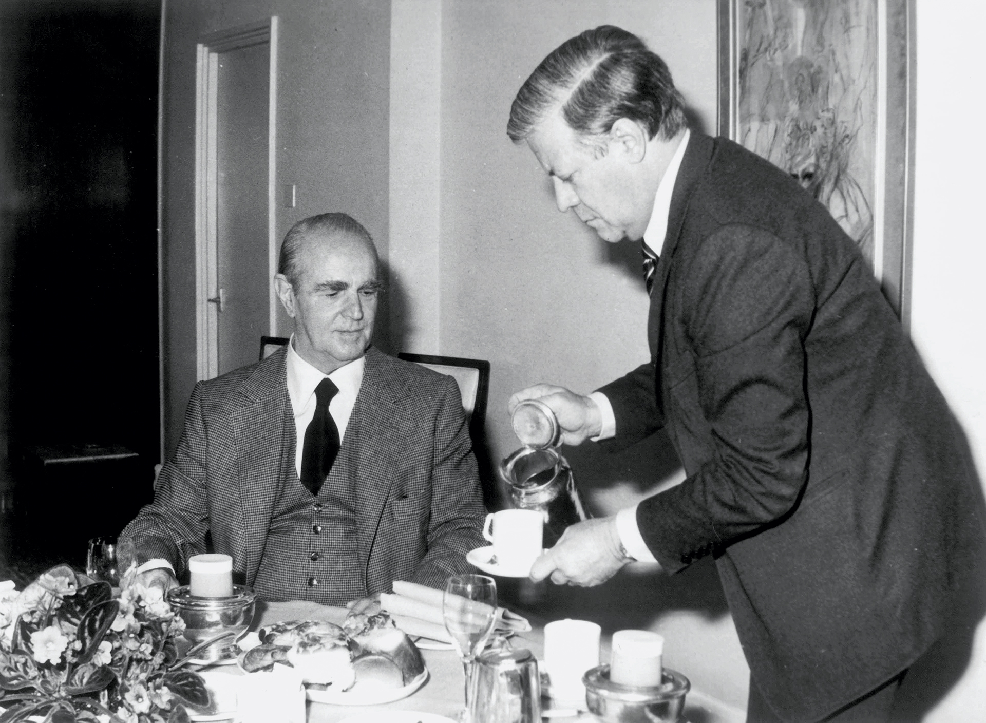 Κώστας Τασούλας: Η βάφτιση, το άγνωστο υπόμνημα και το σαμποτάζ  του 1977-1