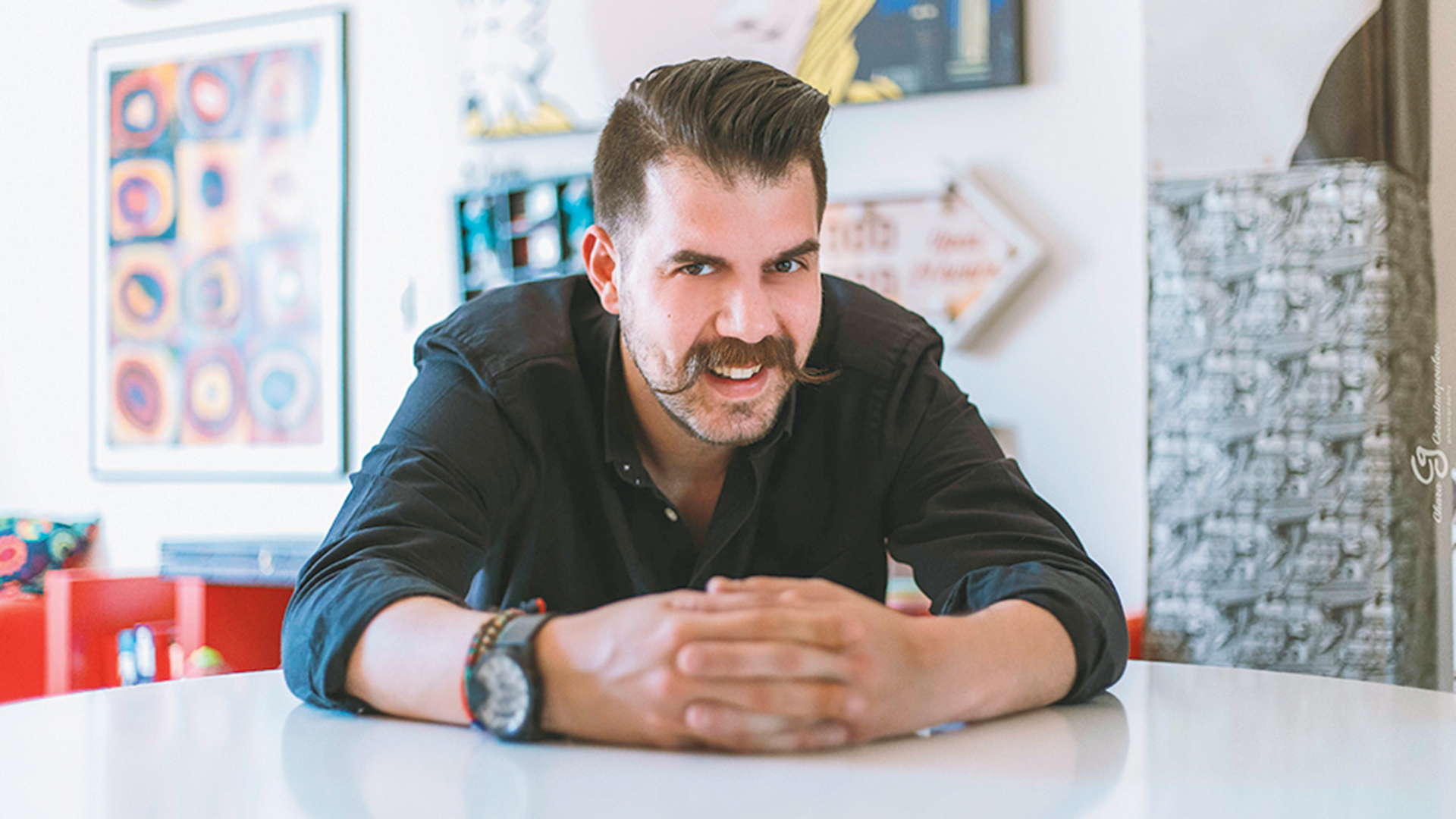 «Μπροστά στο φως όλα φαίνονται αλλιώς»-1