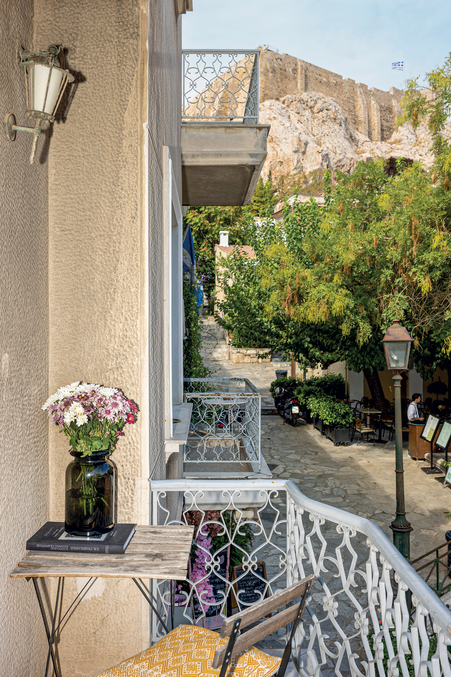 Ενα «μαζεμένο» διαμέρισμα 50 τετραγωνικών κάτω από την Ακρόπολη-7