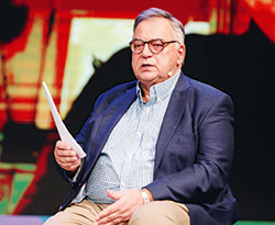 Πινακοθήκες και θέατρα-1