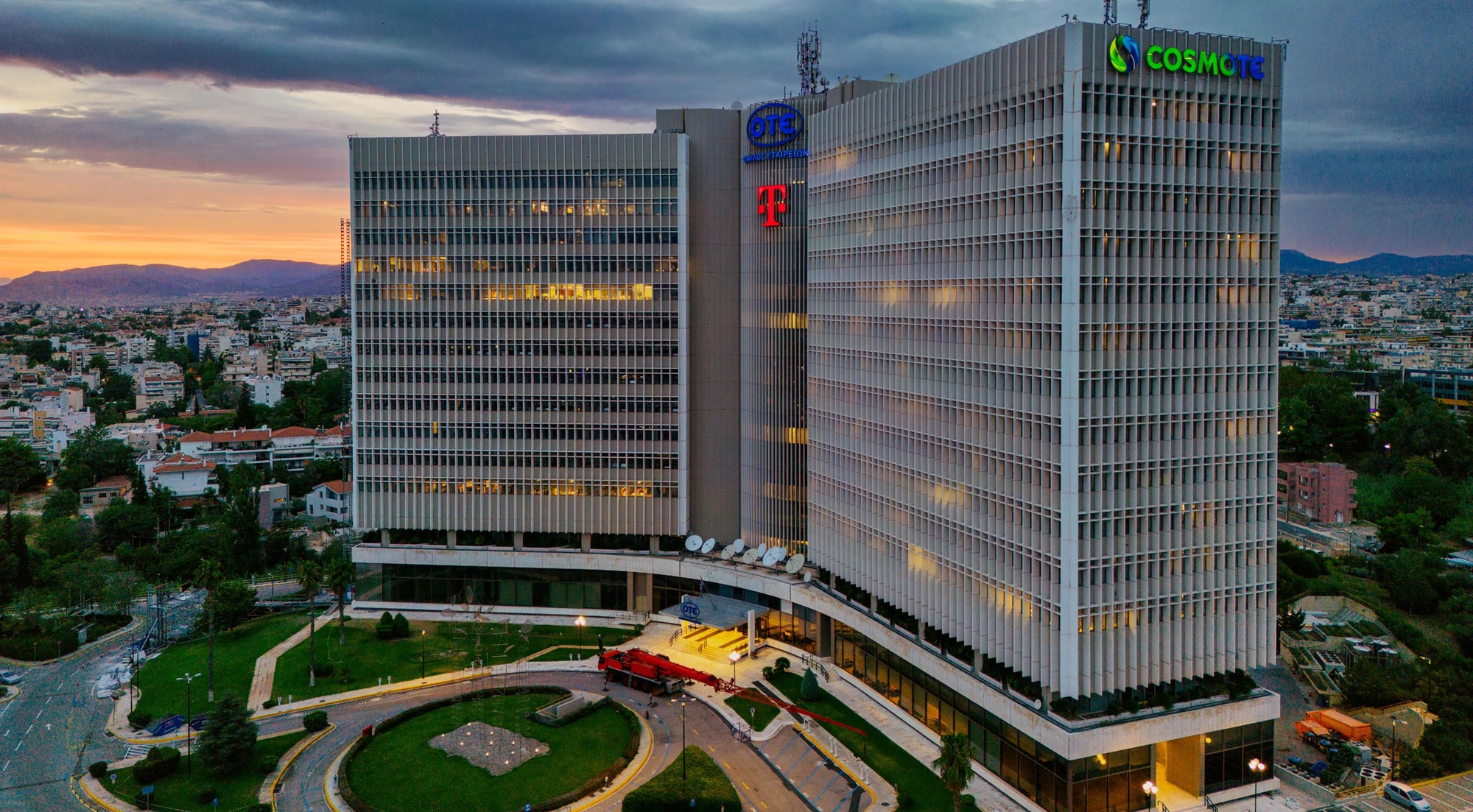 Κρίστιαν Ιλεκ: Eπενδύσεις 3 δισ. υλοποιούνται στην Ελλάδα-2