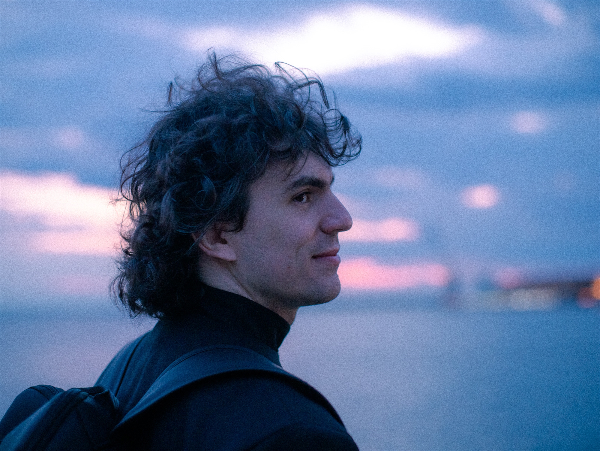 Ευάλωτοι μπροστά στο κοινό-1