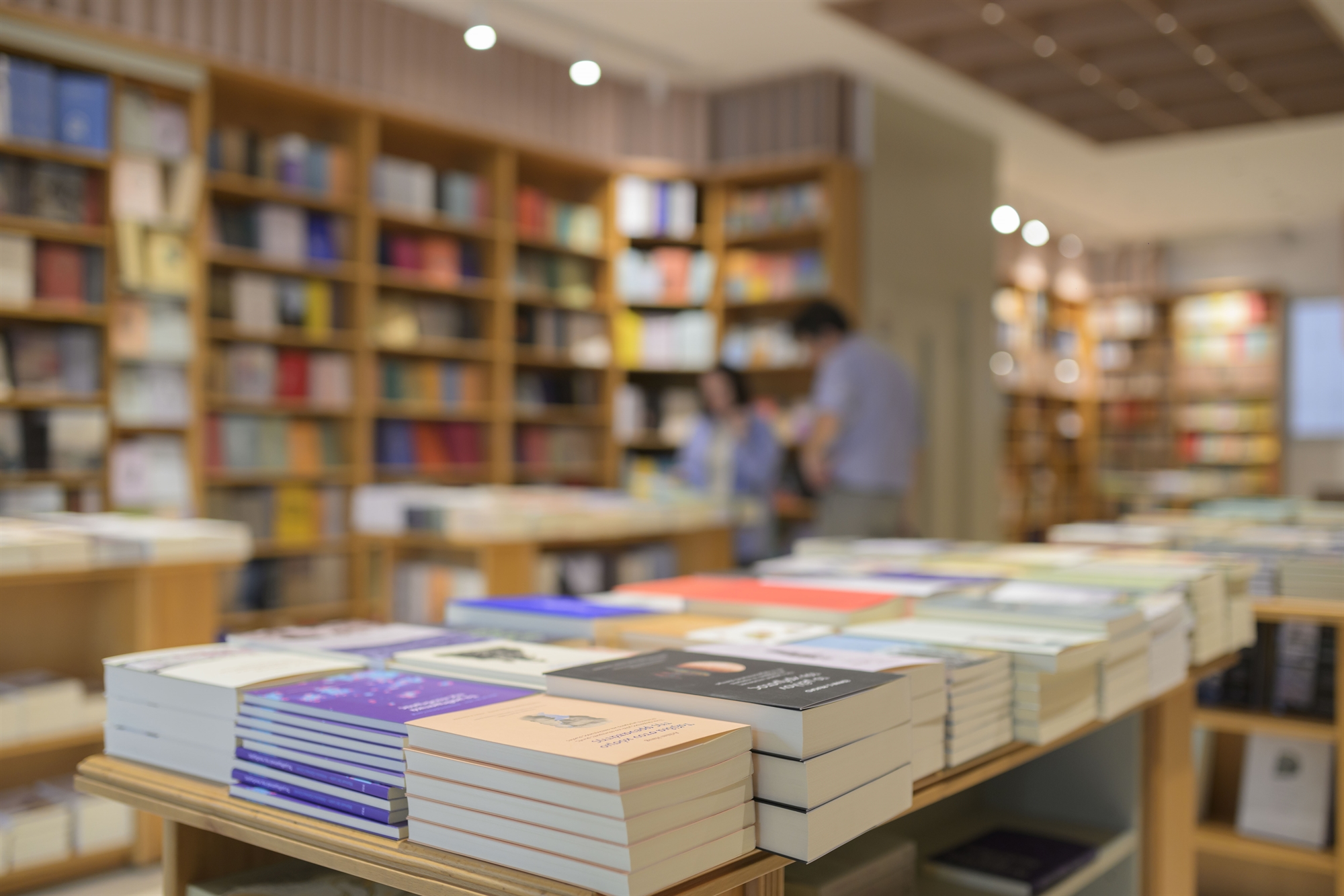 Οι Πανεπιστημιακές Εκδόσεις Κρήτης «επιστρέφουν» στο κέντρο της Αθήνας-3