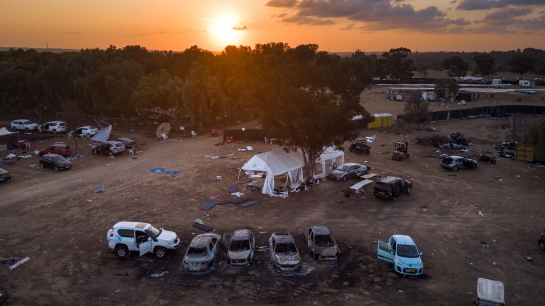 ημουν-στο-χώμα-και-μιλούσα-μόνο-με-τον-θ-563256484