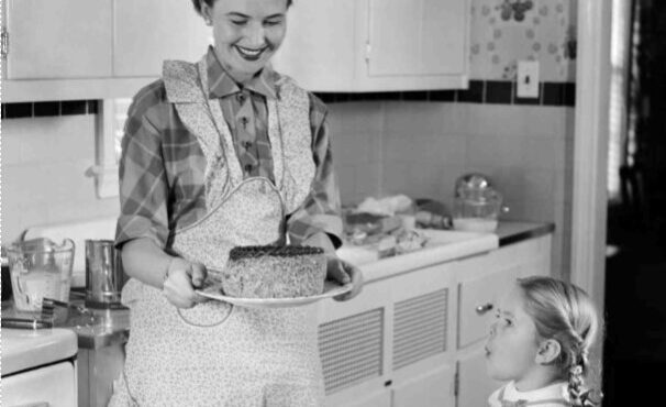 πώς-ένα-κέικ-αντικατοπτρίζει-τις-αλλα-563270485