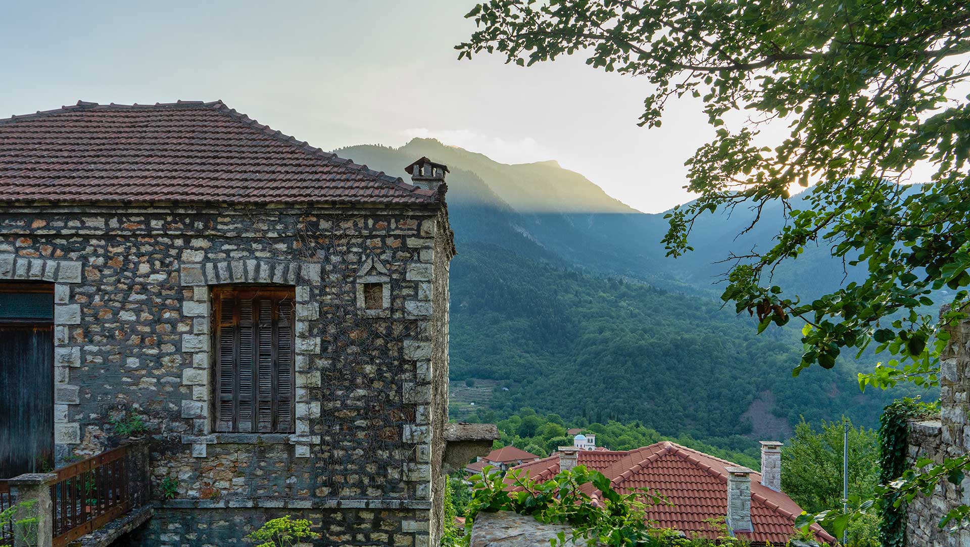 Τρεις εκδρομές για την 28η Οκτωβρίου
-5