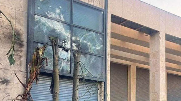 εικόνες-από-τις-ζημιές-στην-οικία-του-ν-563285191