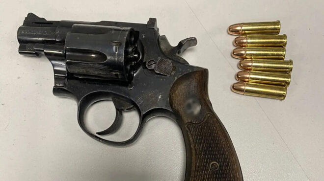 παλαιό-φάληρο-συνελήφθη-19χρονος-με-γε-563294050