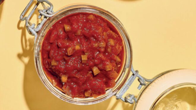 σάλτσα-ντομάτας-με-λαχανικά-για-όλο-το-563286511