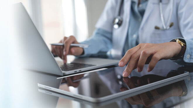 λέσβος-παθολόγος-συνταγογραφούσε-τα-563275180