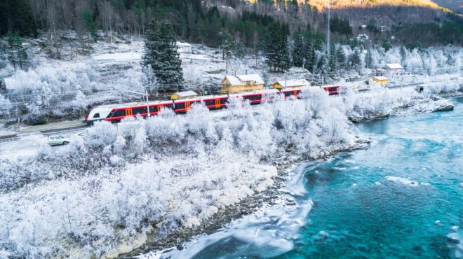 νορβηγία-εκτροχιάστηκε-επιβατική-αμ-563289103