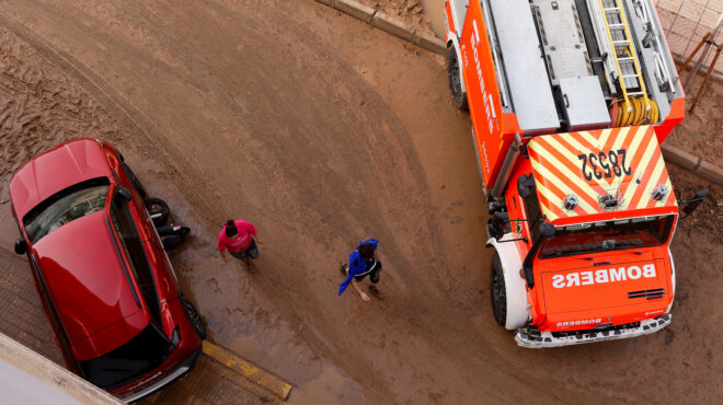 η-βαλένθια-βυθίστηκε-στη-λάσπη-δραμ-563298673