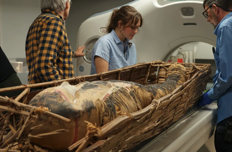 Μούμιες 3.000 ετών στο νοσοκομείο: Αποκαλύπτοντας τα μυστικά των Αιγυπτίων-1