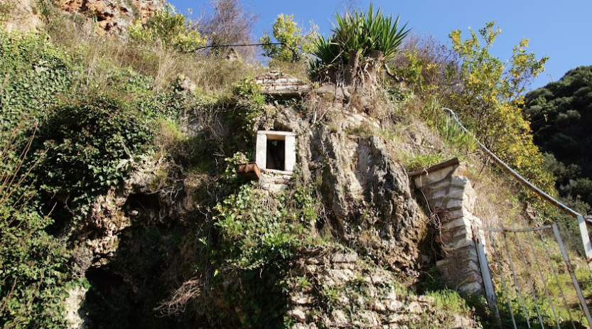 Αγρίνιο: «Η μάνα μας προσπάθησε να του πάρει το όπλο» – Η μαρτυρία της αδελφής του γυναικοκτόνου-2