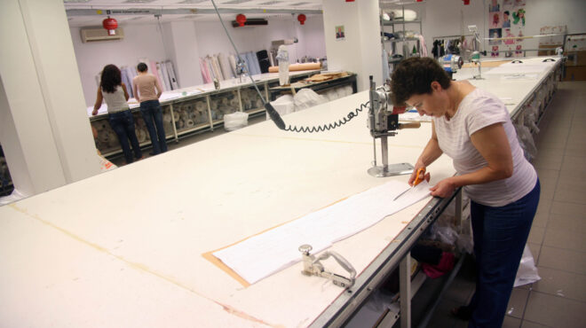 μικρή-ενίσχυση-τζίρου-των-επιχειρήσε-563327542