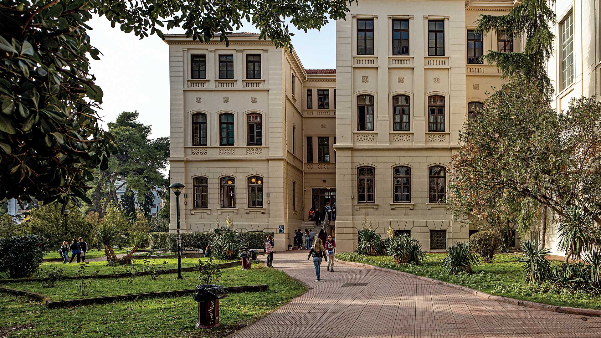 Στη Θεσσαλονίκη, για τουρισμό με το μετρό-10