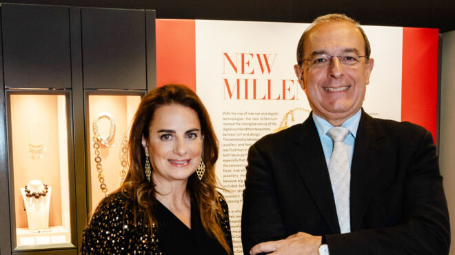 μια-ιταλίδα-diva-έως-τα-χριστούγεννα-στ-563321083