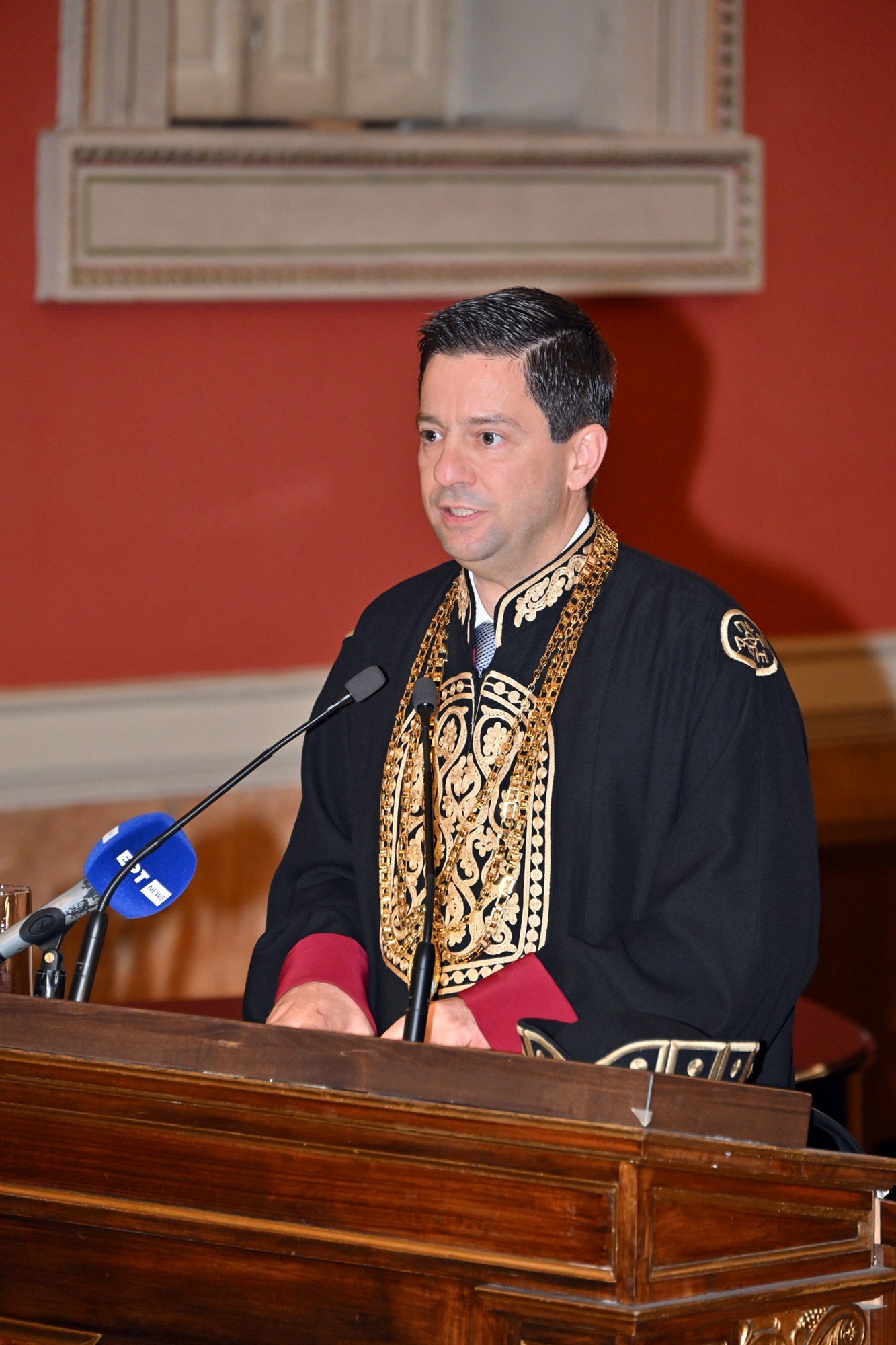 Επίτιμος διδάκτωρ της Νομικής Σχολής του ΕΚΠΑ ο Παναγιώτης Πικραμμένος-3