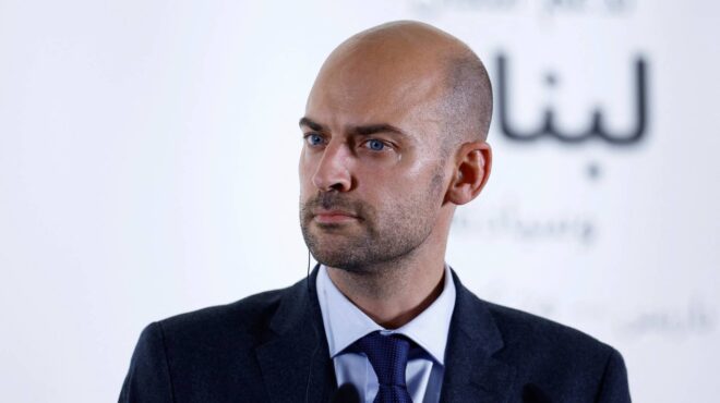 γάλλος-υπεξ-δεν-πιστεύω-ότι-ο-τραμπ-θα-563333458