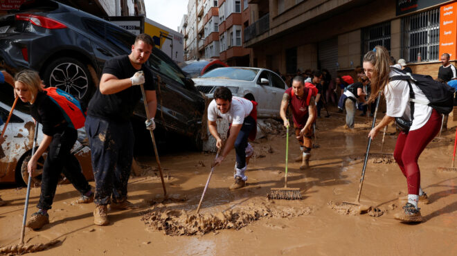 βαλένθια-αγανάκτηση-για-τους-εκατοντ-563301406