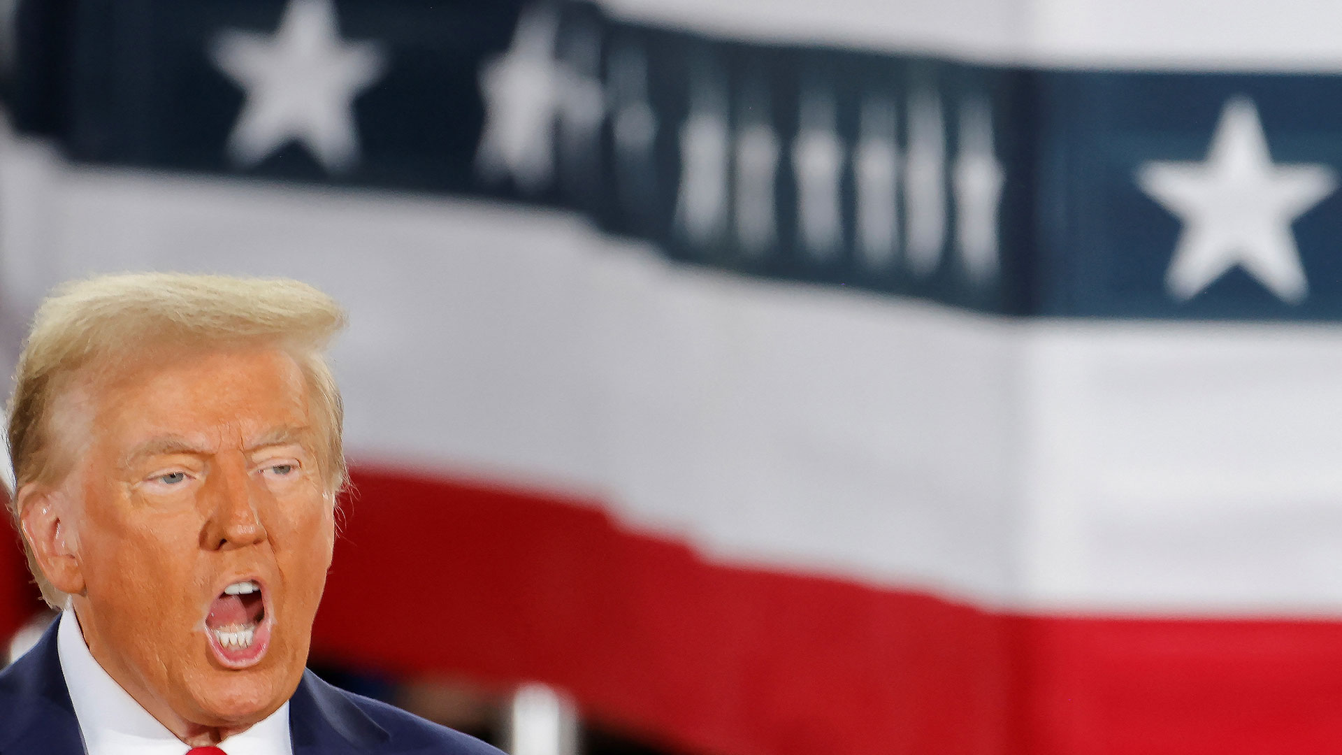 Αμερικανικές εκλογές: Τραμπ και Χάρις στην τελική ευθεία σε μία μάχη χωρίς προηγούμενο-1