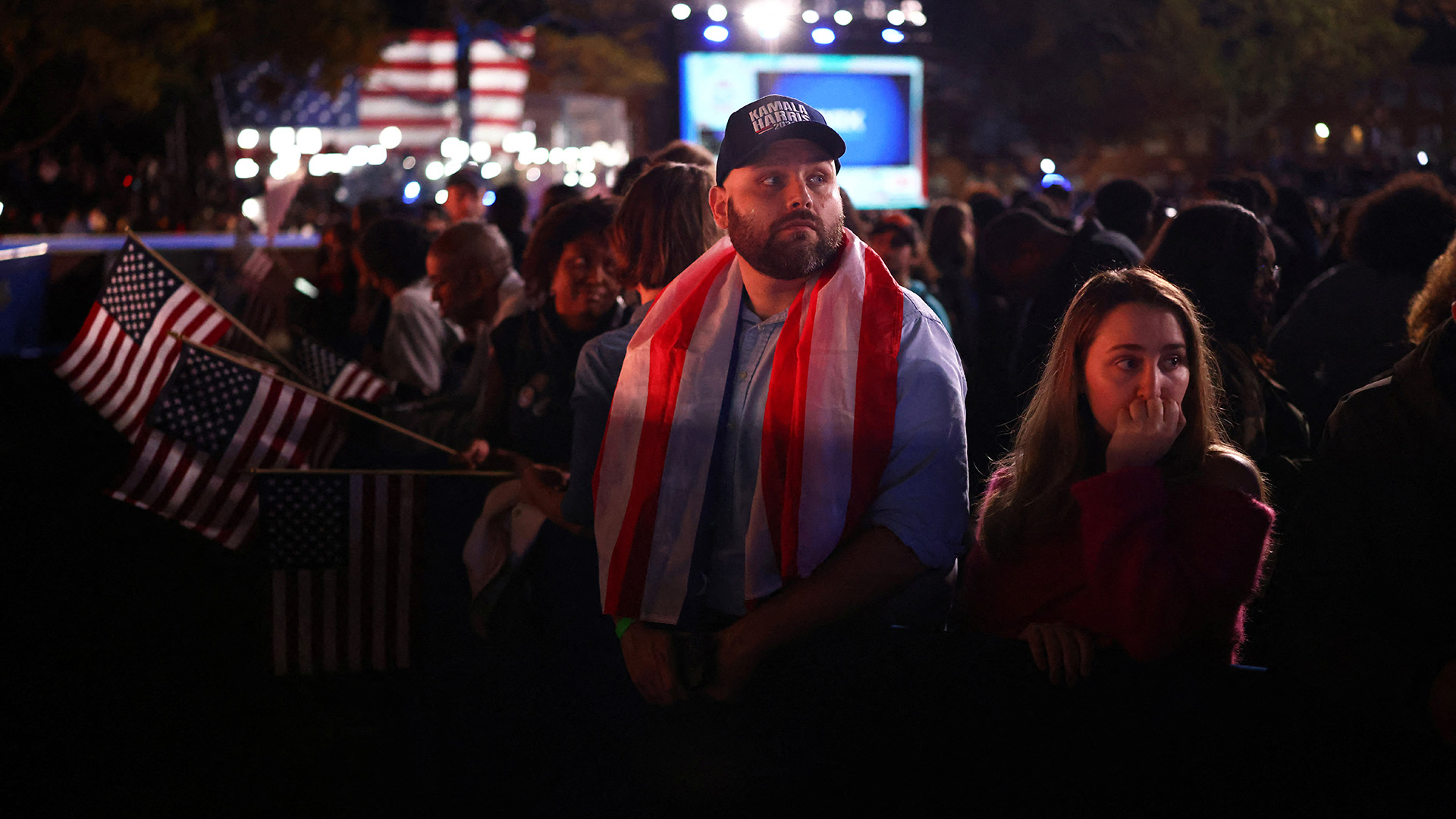 Εκλογές ΗΠΑ 2024: Κατήφεια και απογοήτευση στο εκλογικό πάρτι της Χάρις-2