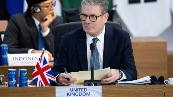 στάρμερ-η-ρωσία-είναι-ένοχη-για-την-αν-563330797