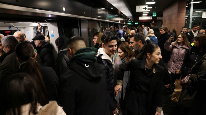 γερμανικά-μμε-το-μετρό-θεσσαλονίκης-ε-563350879