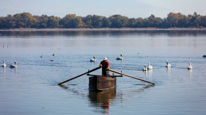 ανω-πορόια-το-αμφιθεατρικό-χωριό-με-θέ-563341099