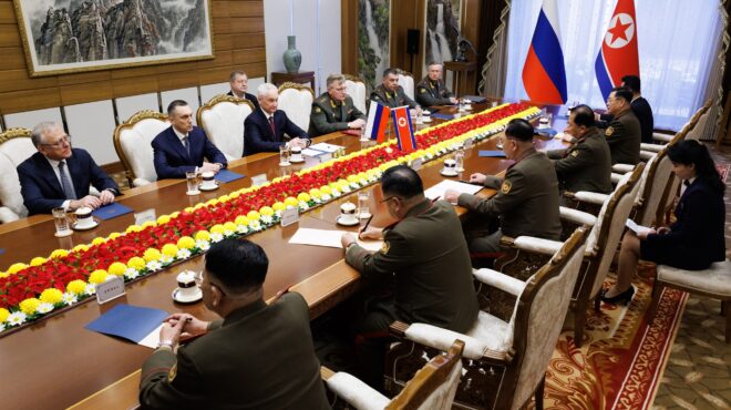 το-ουκρανικό-ρίχνει-σκιά-στην-aπω-ανατο-563348464