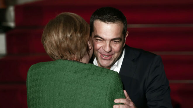 οι-πρώην-απαντούν-στη-μέρκελ-για-τσί-563342572