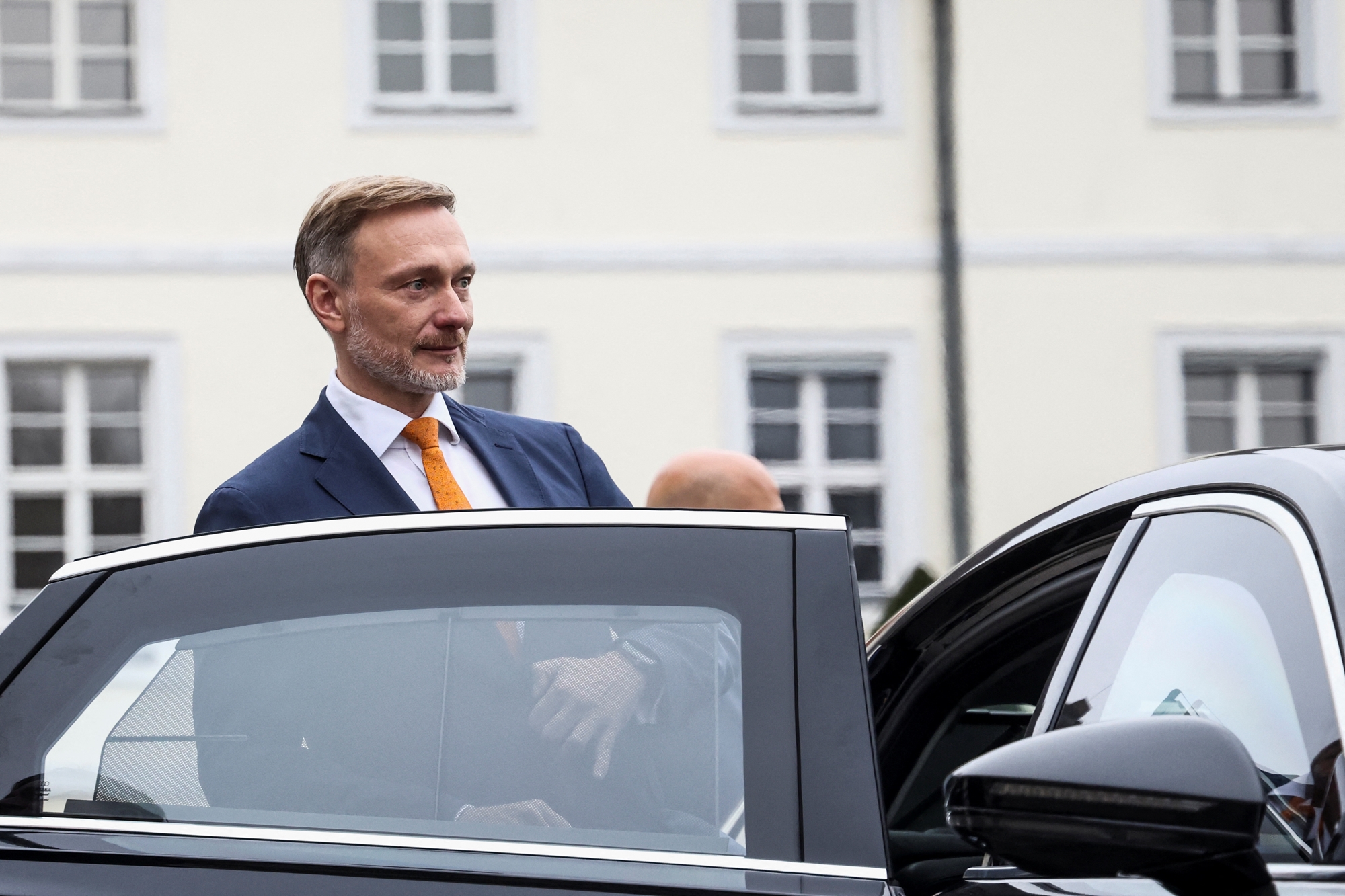 Η Γερμανία από τέλμα στην τρικυμία-1