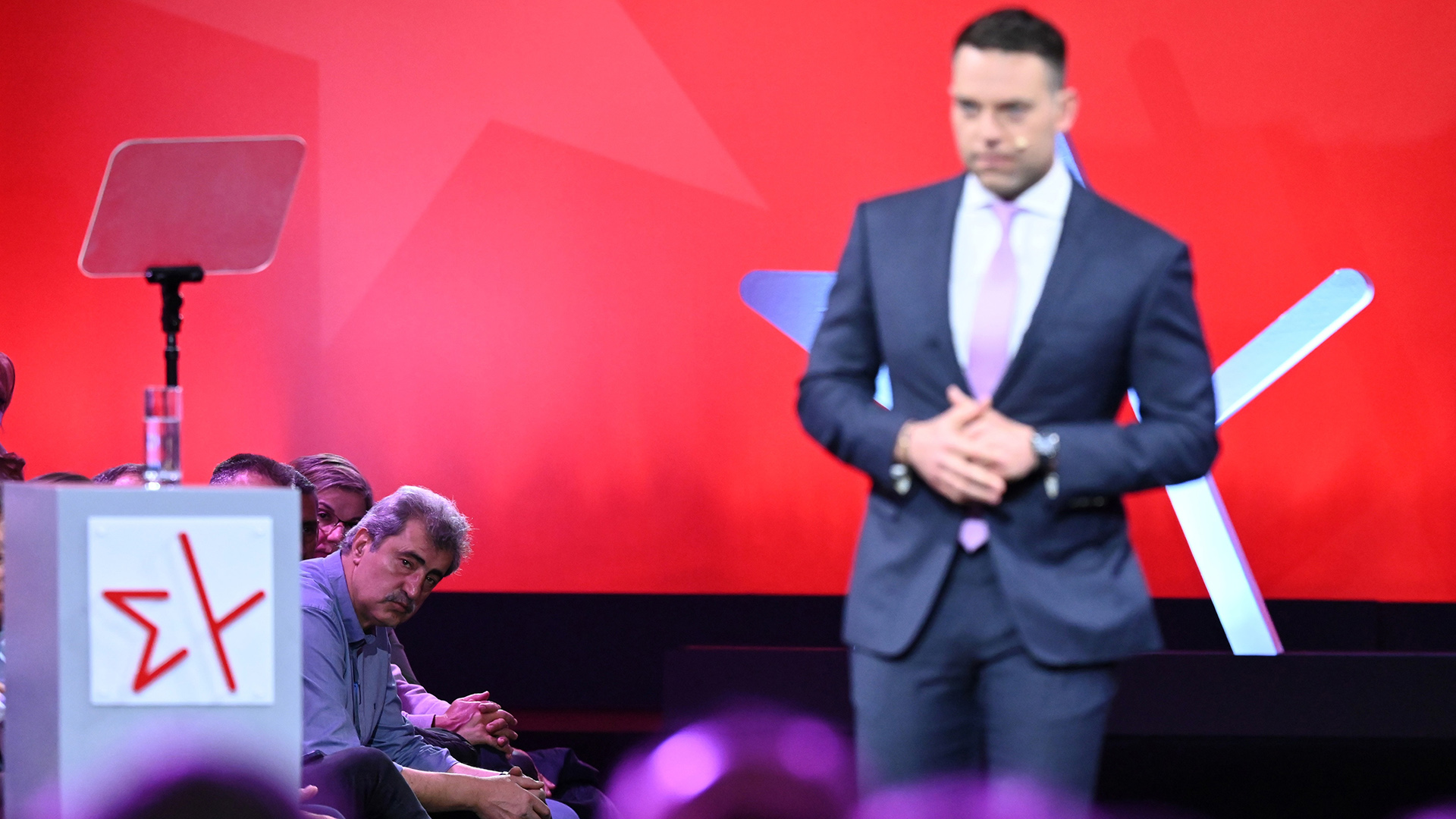 Βουλή: Πώς ο ΣΥΡΙΖΑ «έπεσε» από αξιωματική αντιπολίτευση – Το χρονικό των τεσσάρων «διασπάσεων»-2