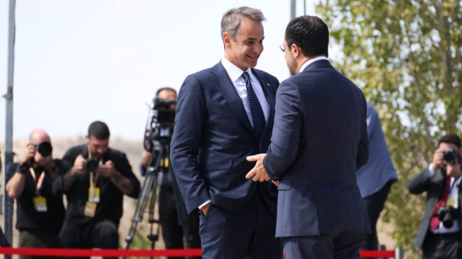 η-ατζέντα-της-τριμερούς-563342566