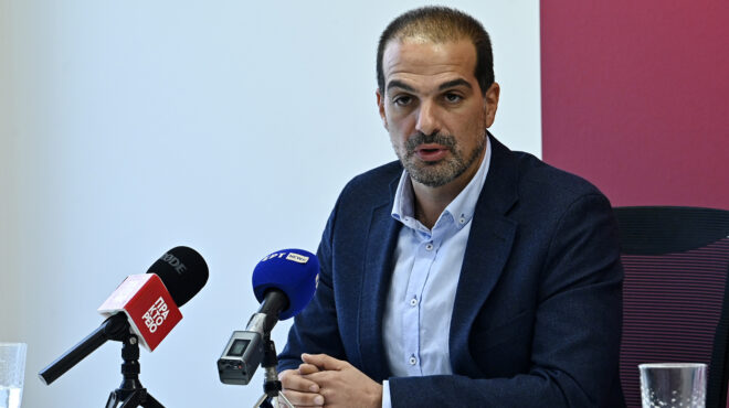 νέα-αριστερά-γραμματέας-ο-γαβριήλ-σακ-563338591