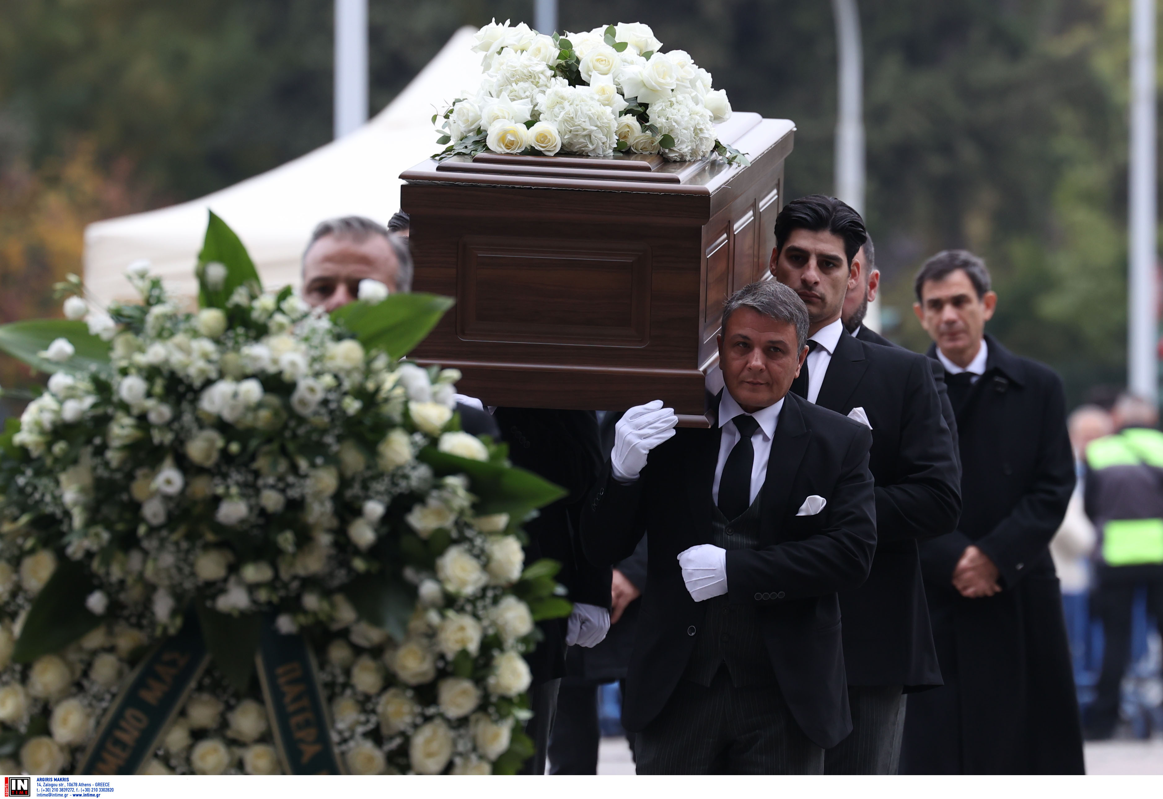 Γιάννης Μπουτάρης: Πλήθος κόσμου στην πολιτική κηδεία για το «αντίο»-10