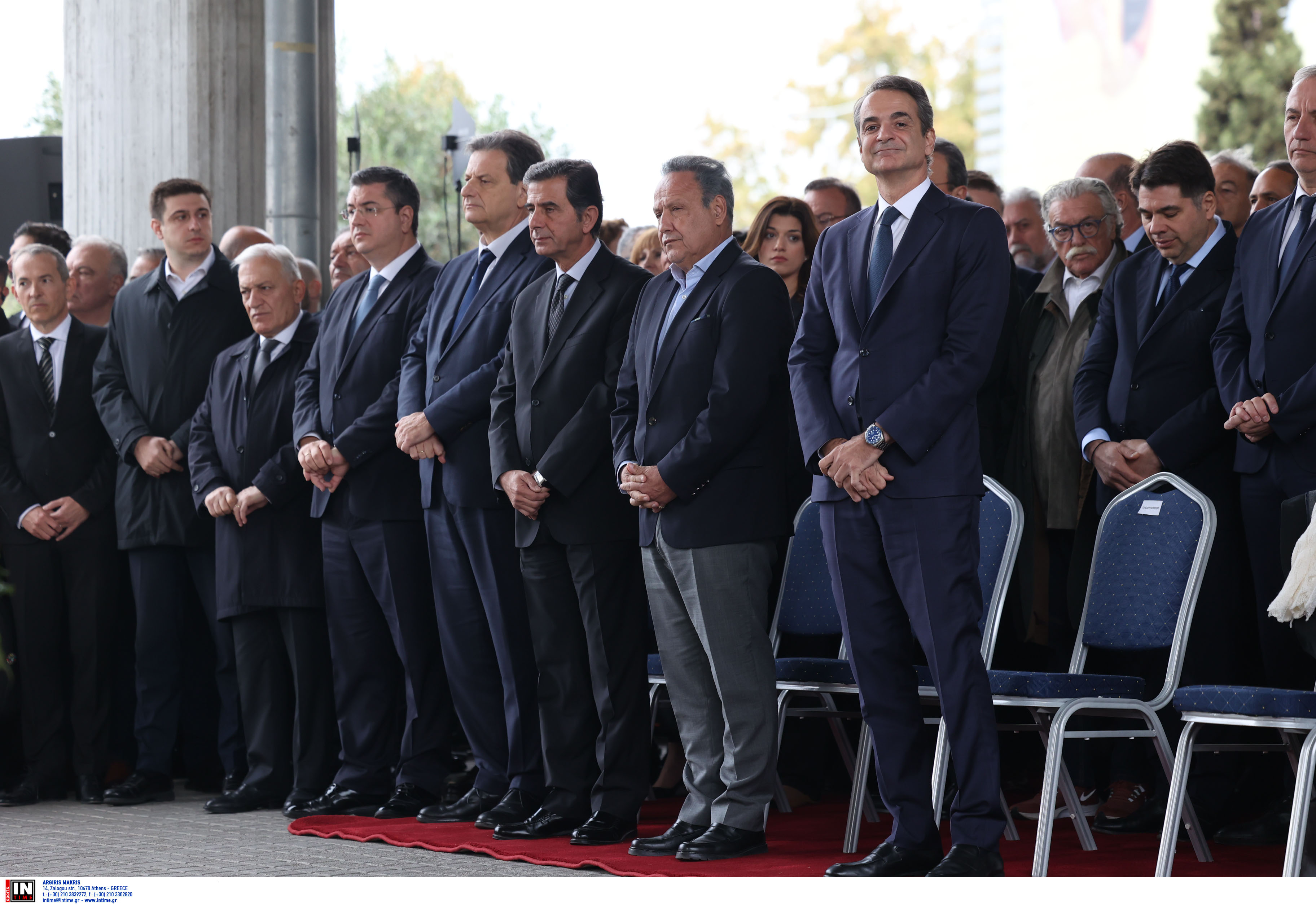 Γιάννης Μπουτάρης: Πλήθος κόσμου στην πολιτική κηδεία για το «αντίο»-2