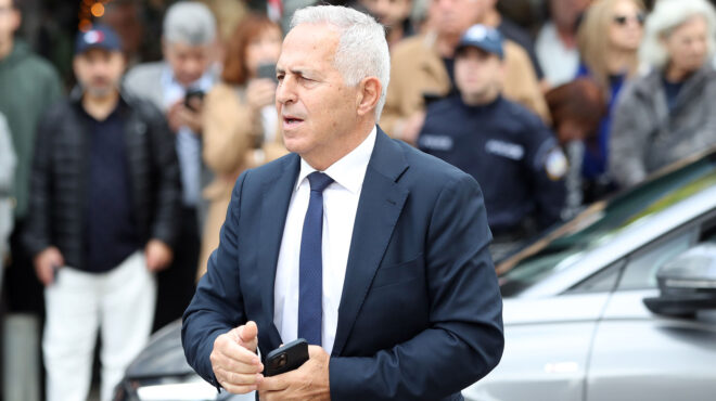 συριζα-συνεχίζονται-οι-φουρτούνες-563350105