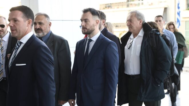 σπαρτιάτες-στη-βουλή-η-τροπολογία-για-563335069