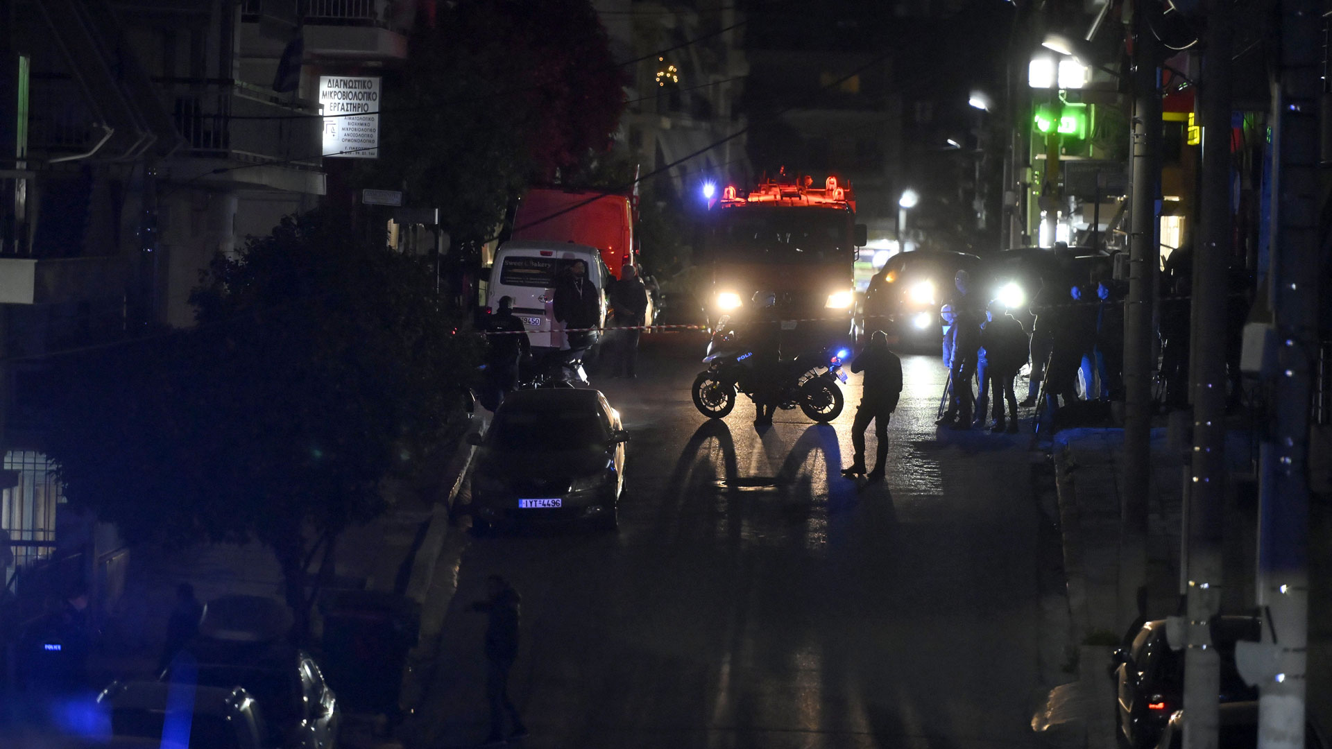 Ηλιούπολη: Αναζητείται ο άνδρας που απειλούσε να αυτοκτονήσει-1