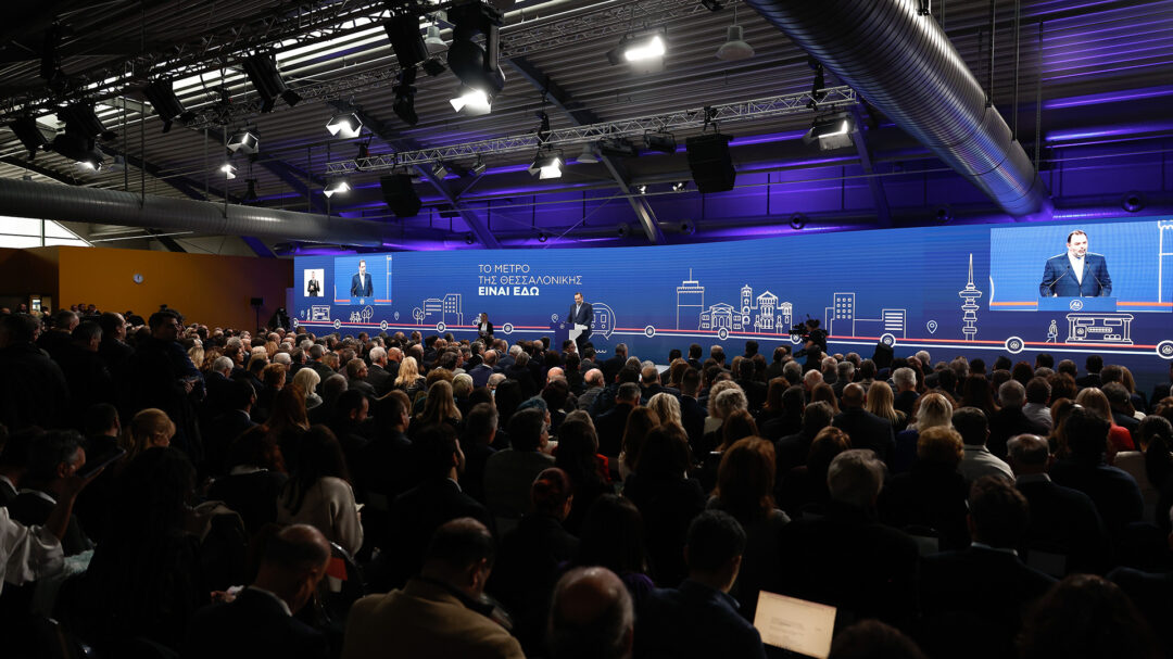 live-τα-εγκαίνια-του-μετρό-της-θεσσαλονίκ-563350306