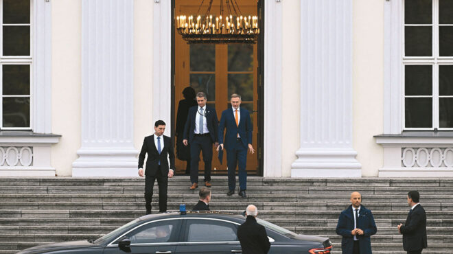 ε-ε-μήνυμα-ενότητας-στη-σκιά-της-νίκης-563312815