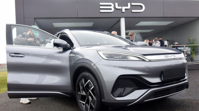 h-κινεζική-byd-ξεπέρασε-για-πρώτη-φορά-σε-έ-563300854