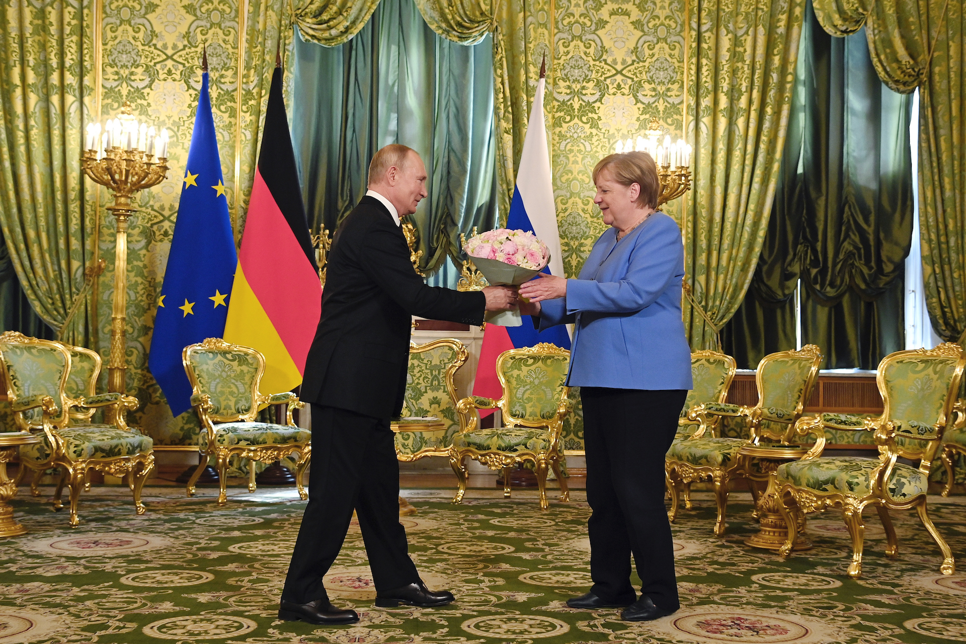 Απομνημονεύματα Μέρκελ: H iron frau υπερασπίζεται την κληρονομιά της-3