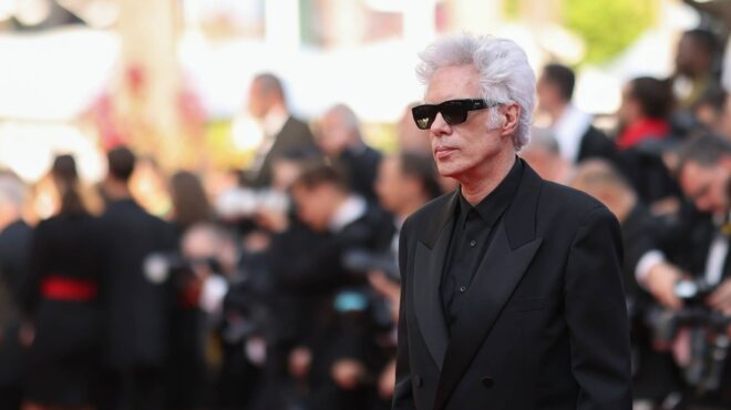 η-μεγάλη-επιστροφή-του-τζιμ-τζάρμους-563319157