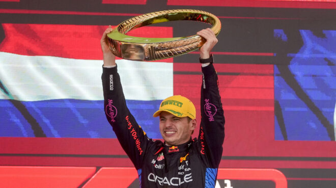 η-επική-ενθρόνιση-του-φερστάπεν-στο-σπ-563304754