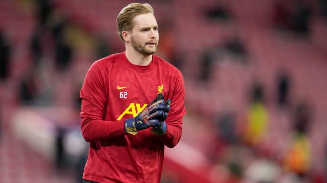 με-λένε-κέλεχερ-κούιβιν-κέλεχερ-563345083