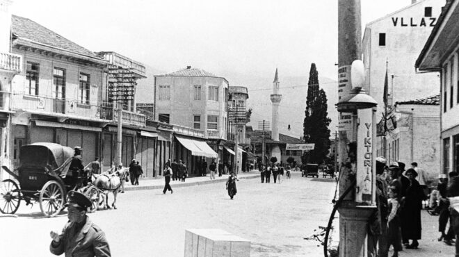 σαν-σήμερα-28-νοεμβρίου-1912-κηρύσσεται-η-563341714