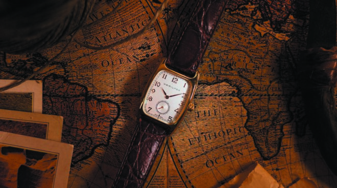 100-χρόνια-artdeco-στο-περιοδικό-hours-την-κυρια-563324833